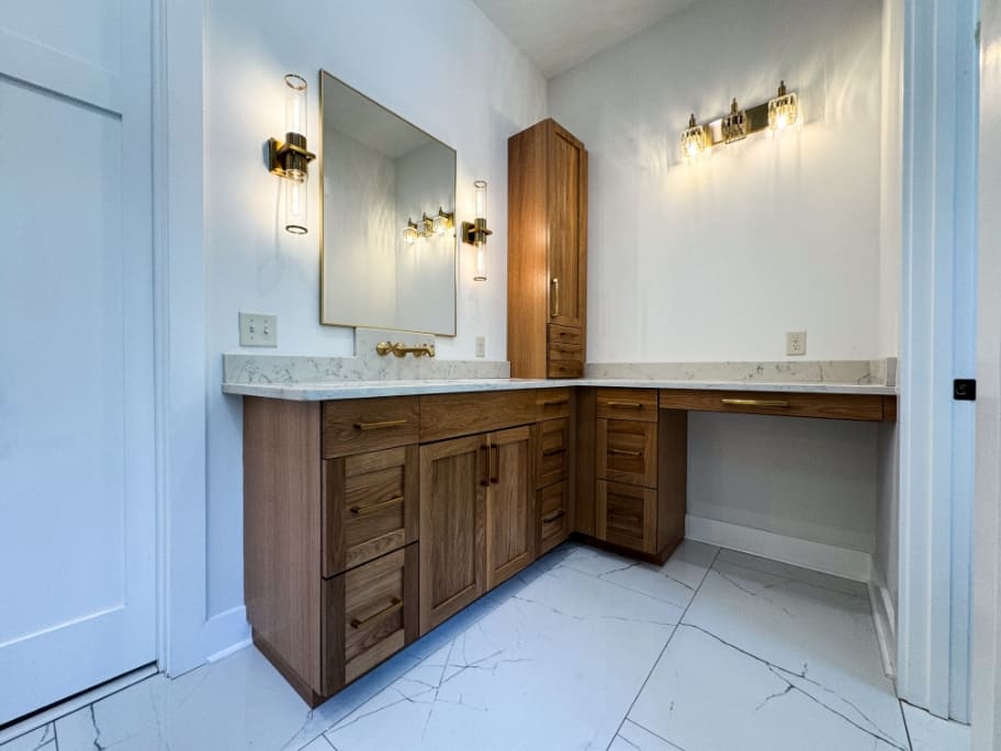 Modern kitchen cabinets and countertop installation Beaufort South Carolina